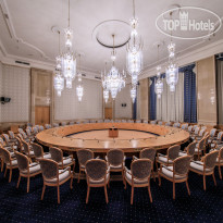 Президент-Отель Круглый зал
