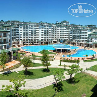 Фото отеля Emerald Beach Resort Spa & Apartments 5*