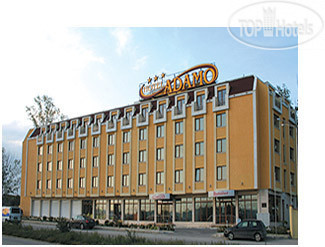 Фотографии отеля  Adamo Hotel 3*