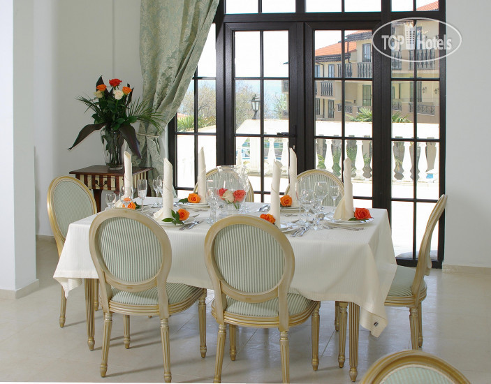 Новые добавленные фото туристов в The Cliff Beach & Spa 4*