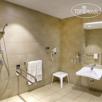 Dreams Sunny Beach Resort and Spa  Bathroom at room for handicapp