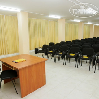Фото отеля Tiara Beach 4*