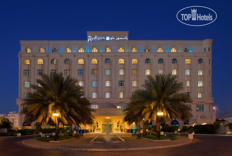 Фотографии отеля  Radisson Blu Hotel, Muscat 4*