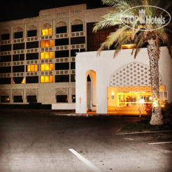 Crowne Plaza Hotel Muscat 4*