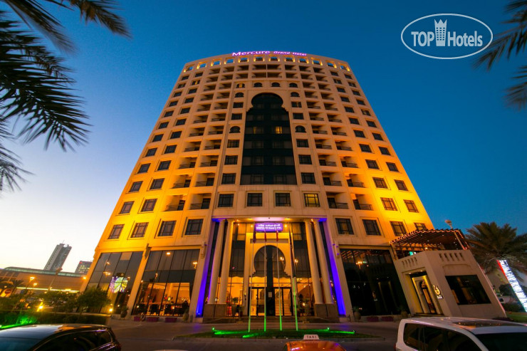 Фото Mercure Grand Hotel Seef / All Suites