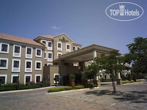 Фотографии отеля  Peermont Mondior Gaborone 4*