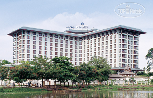 Фотографии отеля  Chatrium Hotel Royal Lake Yangon 5*