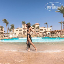 8 бассейнов + 3 детских в Pickalbatros Aqua Blu Resort - Hurghada 4*