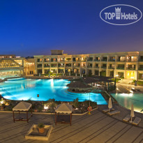 Swiss Inn Resort Hurghada Hotel Main Pool | Night