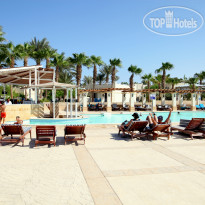 la borgola swiming pool  в Coral Beach Hotel Hurghada 4*