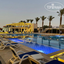 Bellagio Beach Resort & SPA  Main Pool