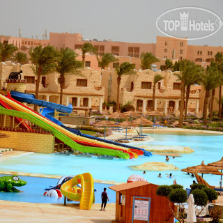 Фото отеля Royal Lagoons Resort & Aqua Park 5*