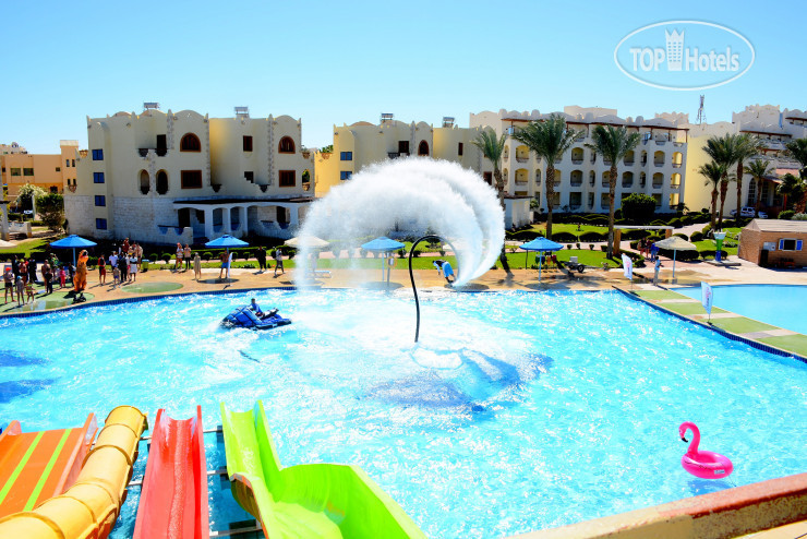 Фотографии отельера Royal Lagoons Resort & Aqua Park 5*