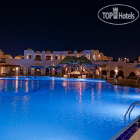 большой бассейн в Arabella Azur Resort 3*