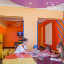 Sunny Days El Palacio Resort Kids' Club