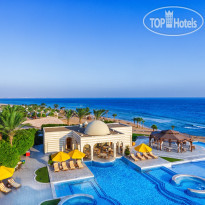 Общий бассейн в The Oberoi Sahl Hasheesh 5*