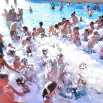 Parrotel Aqua Park Resort Foam Party
