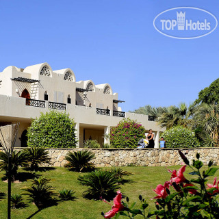 Фото отеля Reef Oasis Beach Resort 5*