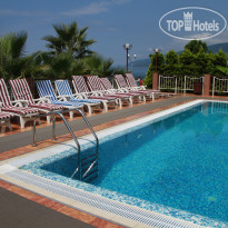 Alex Resort & Spa Hotel бассейн с пресной водой