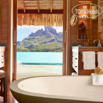 Four Seasons Resort Bora Bora 