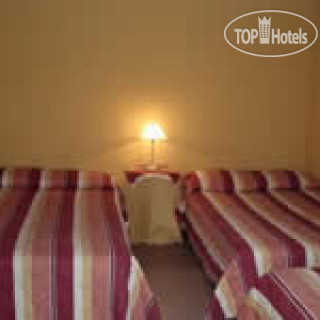 Фото отеля Dos Lunas Guest House