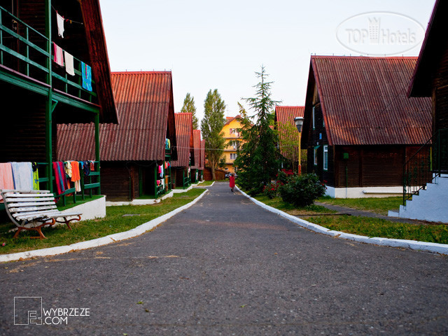 Фотографии отеля  Holiday Resort Gromada Niechorze 2*