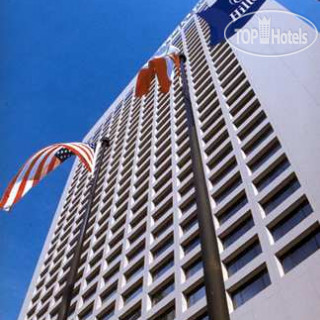 Фото отеля Hilton Toronto 4*