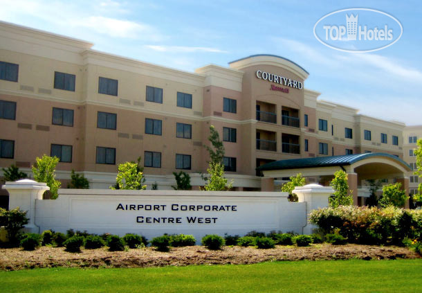 Фотографии отеля  Courtyard Mississauga-Airport Corporate Centre West 3*