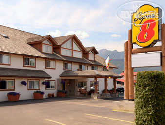 Фотографии отеля  Super 8 Valemount 2*