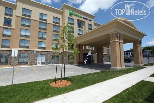 Фотографии отеля  Holiday Inn Express Hotel & Suites Kingston 2*