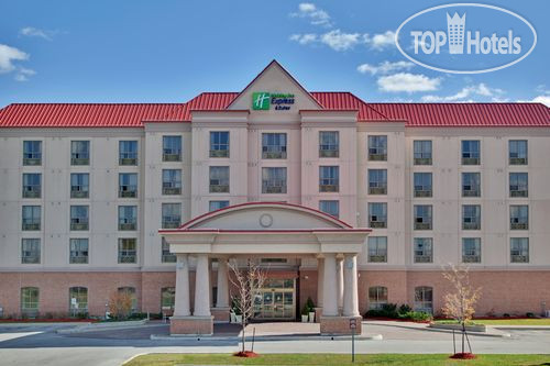 Фотографии отеля  Holiday Inn Express Hotel & Suites Milton 2*