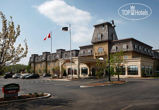 Фотографии отеля  Courtyard By Marriott Waterloo St. Jacobs 