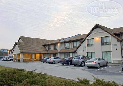 Фотографии отеля  Comfort Inn - Toronto Northeast 2*