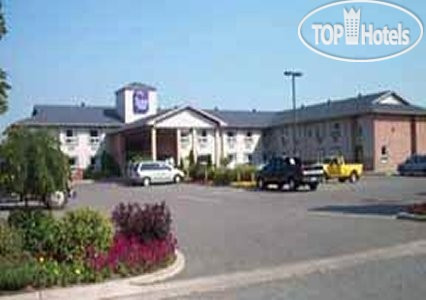 Фотографии отеля  Sleep Inn, Sault Ste. Marie 2*