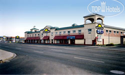 Фотографии отеля  Days Inn Calgary South 3*