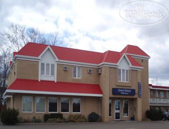 Фотографии отеля  Howard Johnson Inn Moncton 3*