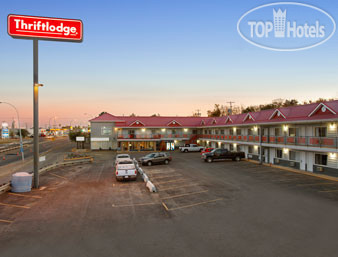 Фотографии отеля  Thriftlodge Saskatoon 2*