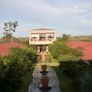 Фото отеля Courtyard Victoria Falls 3*
