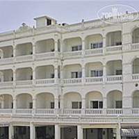 Castle Royal Hotel 3*