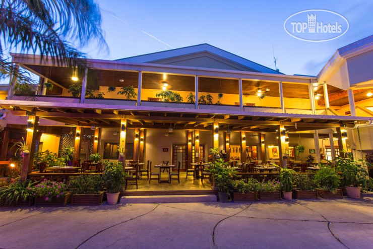 Фотографии отеля  Best Western Belize Biltmore Plaza 5*