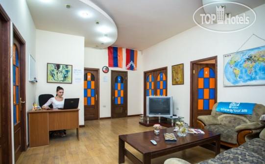 Фотографии отеля  One Way Hostel Tumanyan (закрыт) 