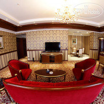 Golden Palace Hotel Resort & Spa apartment suit