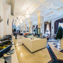 Minsk Hotel Шведский стол на завтрак