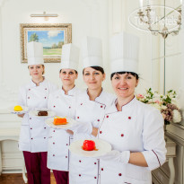 Minsk Hotel Фирменные десерты