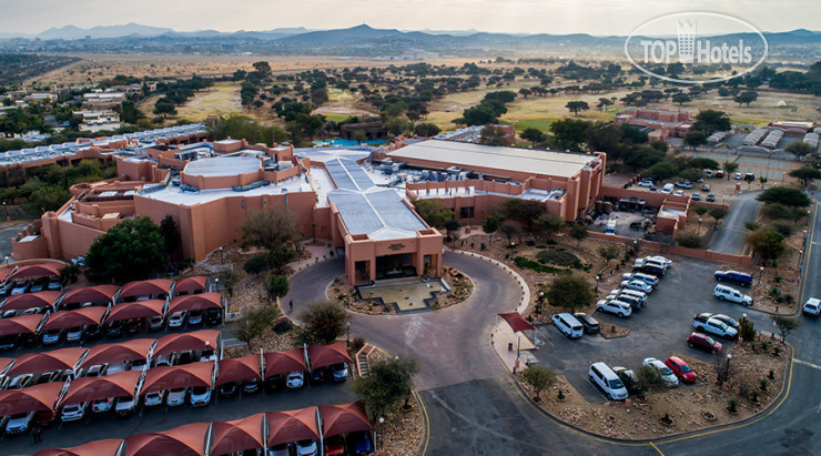 Фотографии отеля  Windhoek Country Club Resort 5*