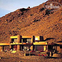 andBeyond Sossusvlei Desert Lodge 