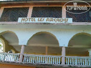 Les Arcades 2* - Фото отеля