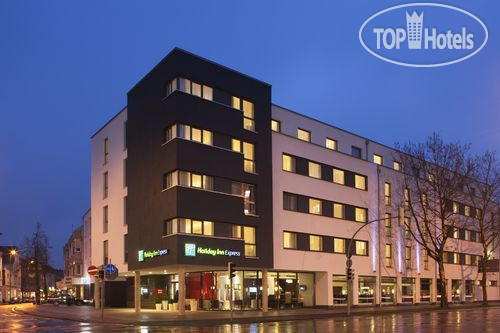 Фотографии отеля  Holiday Inn Express Guetersloh 3*