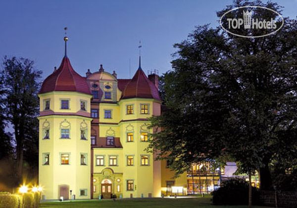 Фотографии отеля  Schlosshotel Althoernitz 3*