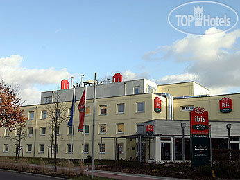 Фотографии отеля  Ibis Berlin Dreilinden 2*